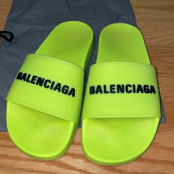 ☀️Balenciaga Pool Slides - Picture 1 of 10